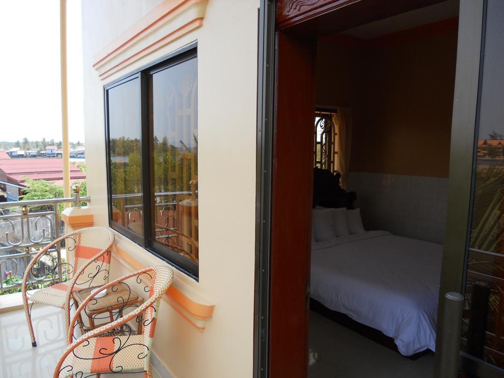 Kampot Manor Hotel Стая снимка