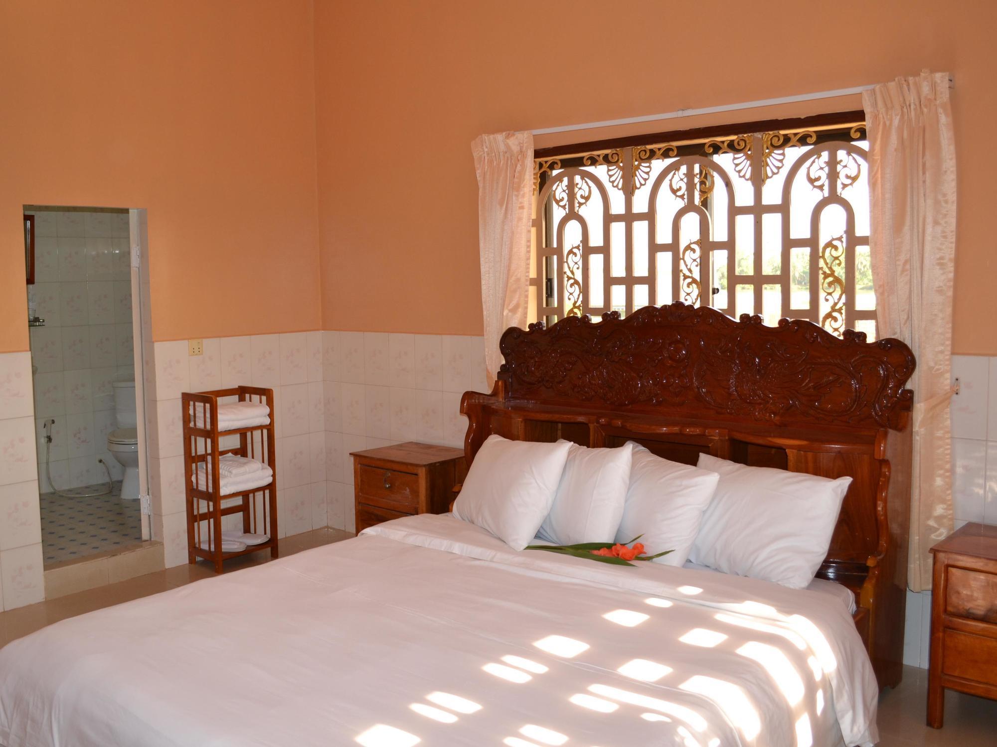 Kampot Manor Hotel Екстериор снимка