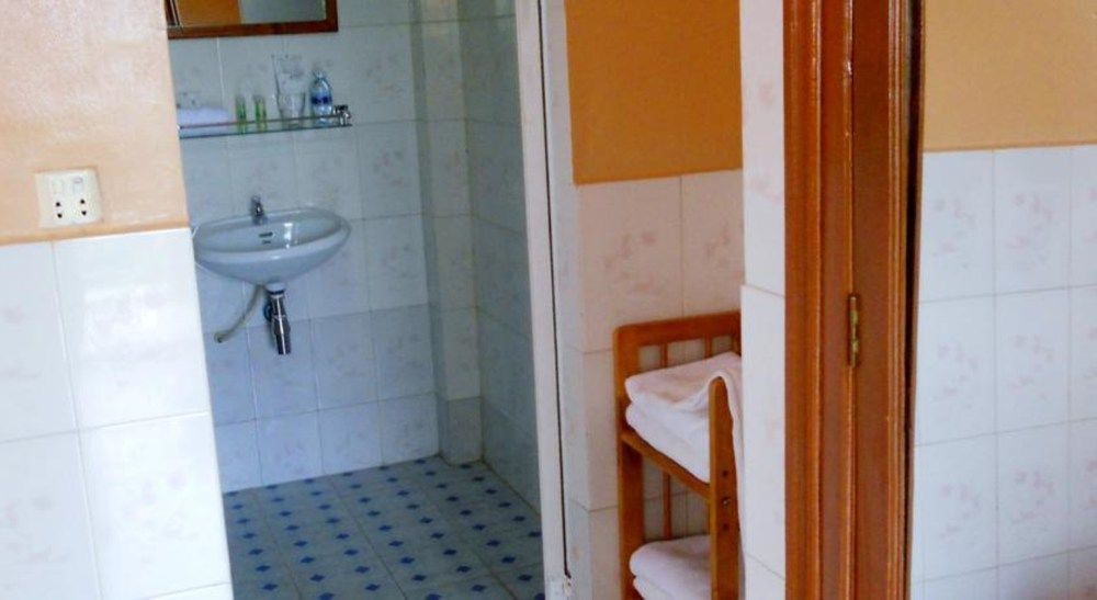 Kampot Manor Hotel Екстериор снимка